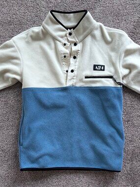 A24 Film Studio Half Snap Fleece Beige Blue Sweatshirt Men's Medium Movie Promo